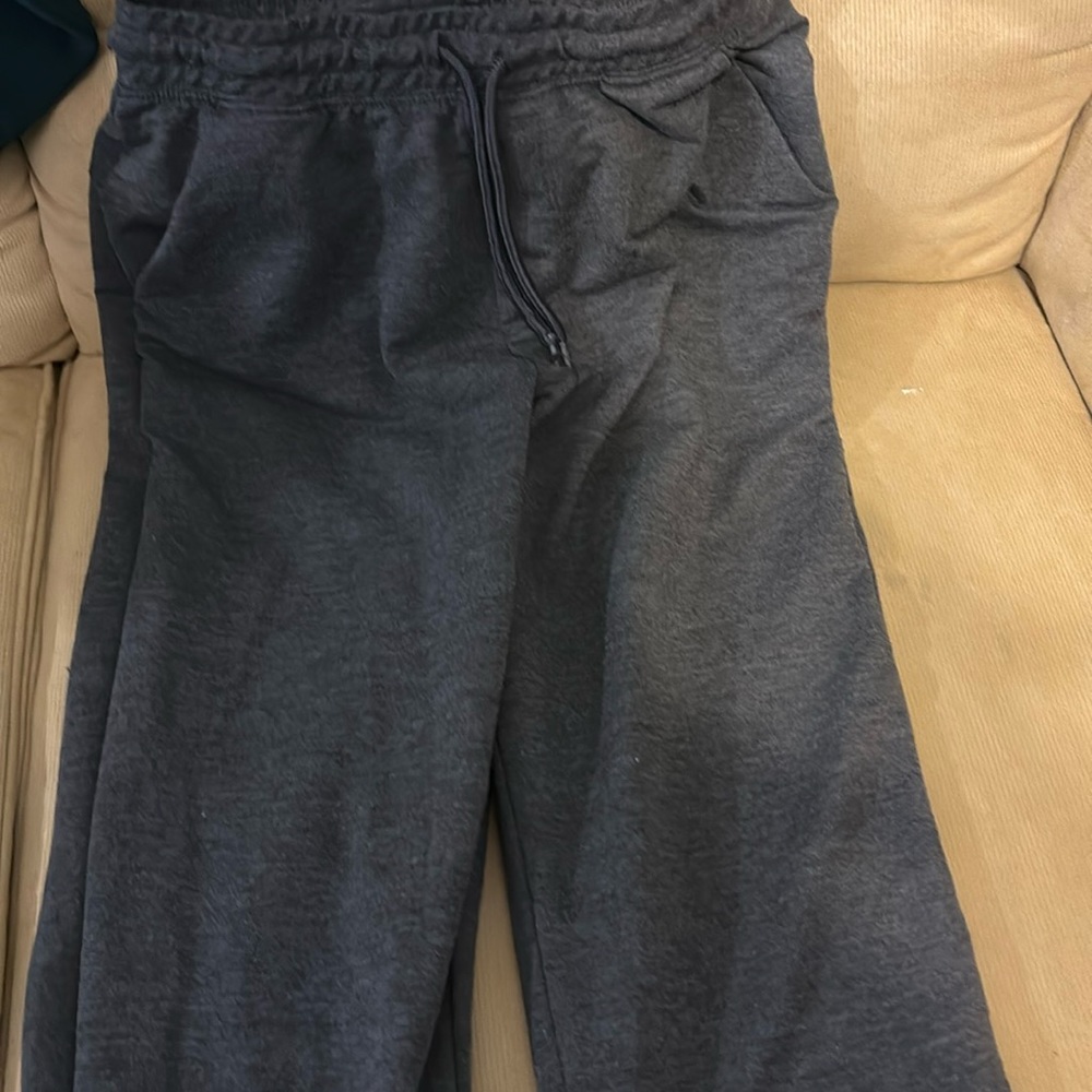 Athletics sweatpants gray . Size small. DriWorks